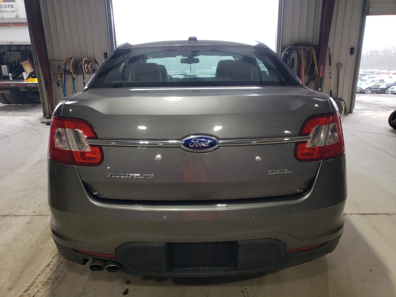 Lot #2409466854 2012 FORD TAURUS SEL