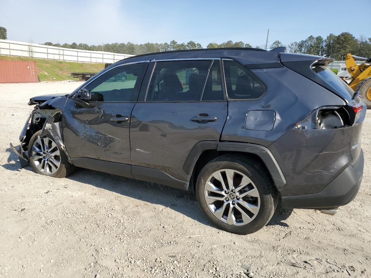 Lot #2414304242 2022 TOYOTA RAV4 XLE P