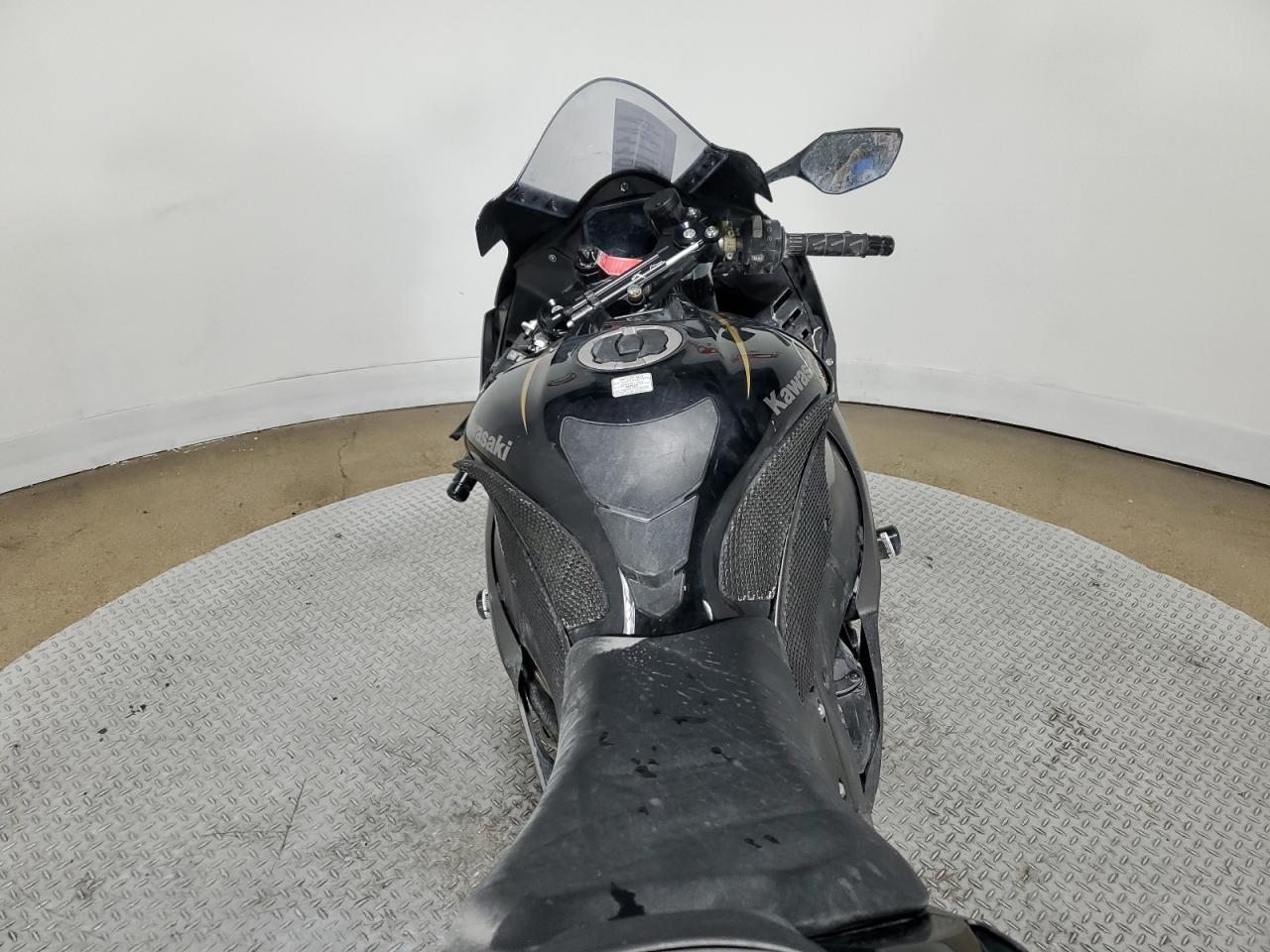 2023 Kawasaki ZX1002 M at TX - Dallas, Copart lot 44118674 