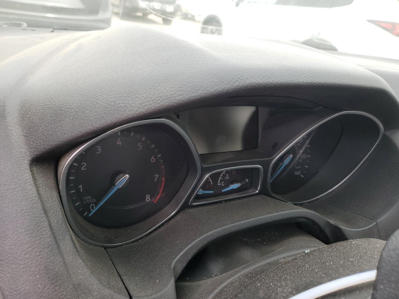 1FADP3F24FL204207 2015 Ford Focus Se