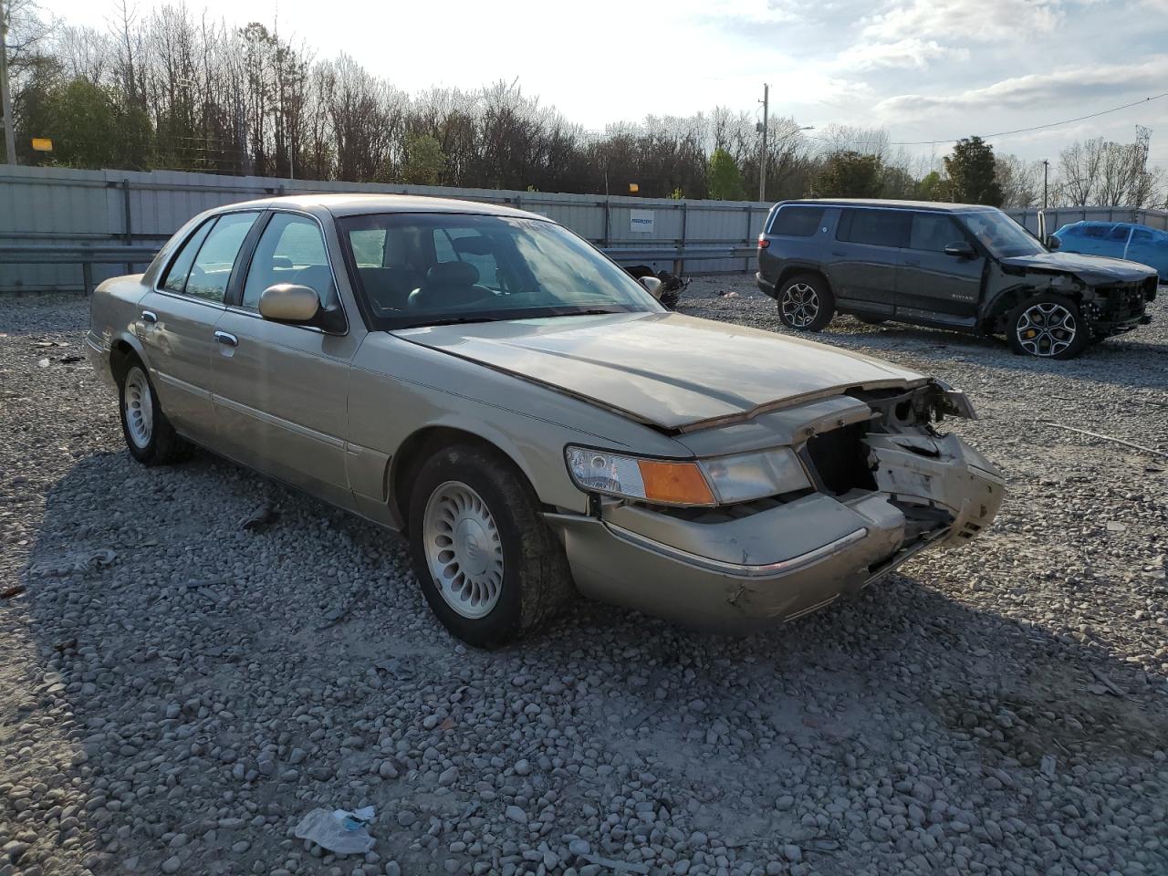 2MEFM75W0YX646154 2000 Mercury Grand Marquis Ls