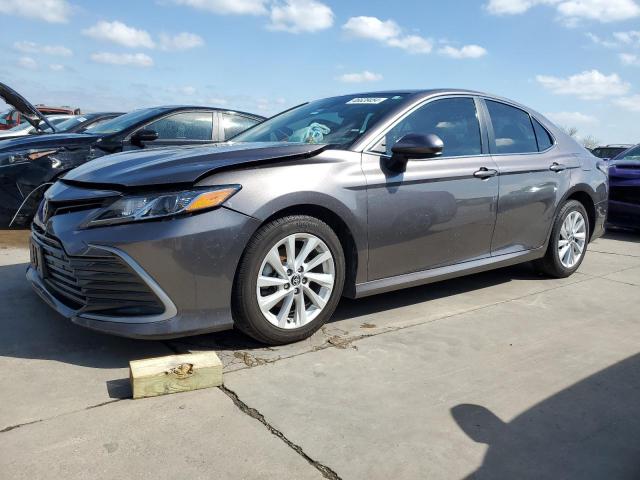 Lot #2440977034 2022 TOYOTA CAMRY LE salvage car