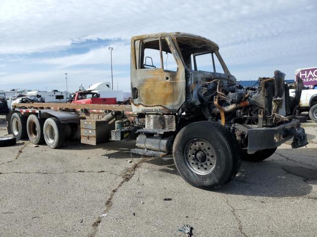 Lot #2540255715 2006 INTERNATIONAL 7000 7600 salvage car