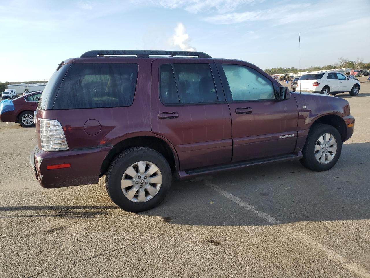 4M2EU47E27UJ23167 2007 Mercury Mountaineer Luxury