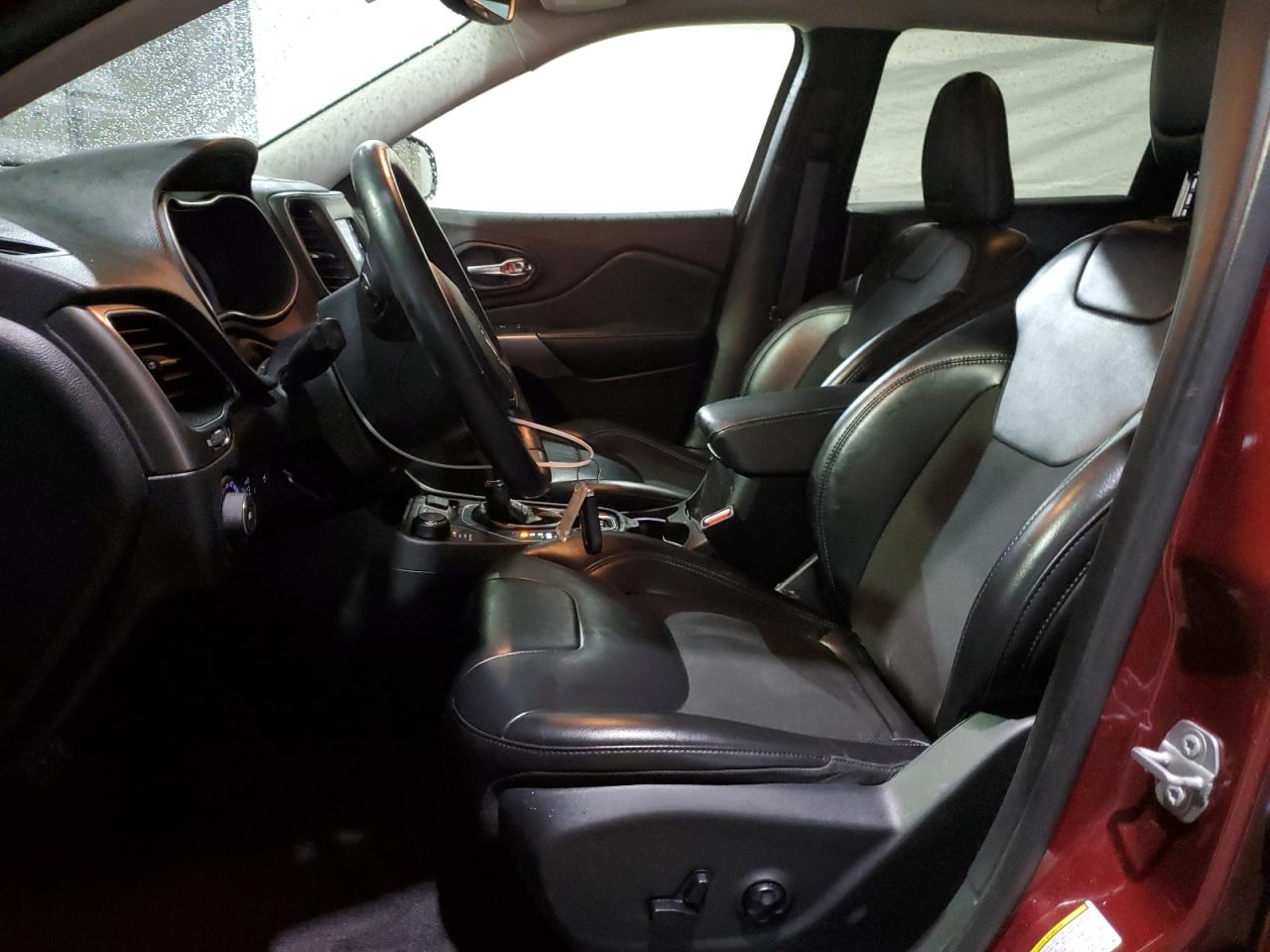 1C4PJMLBXKD112199 2019 Jeep Cherokee Latitude Plus