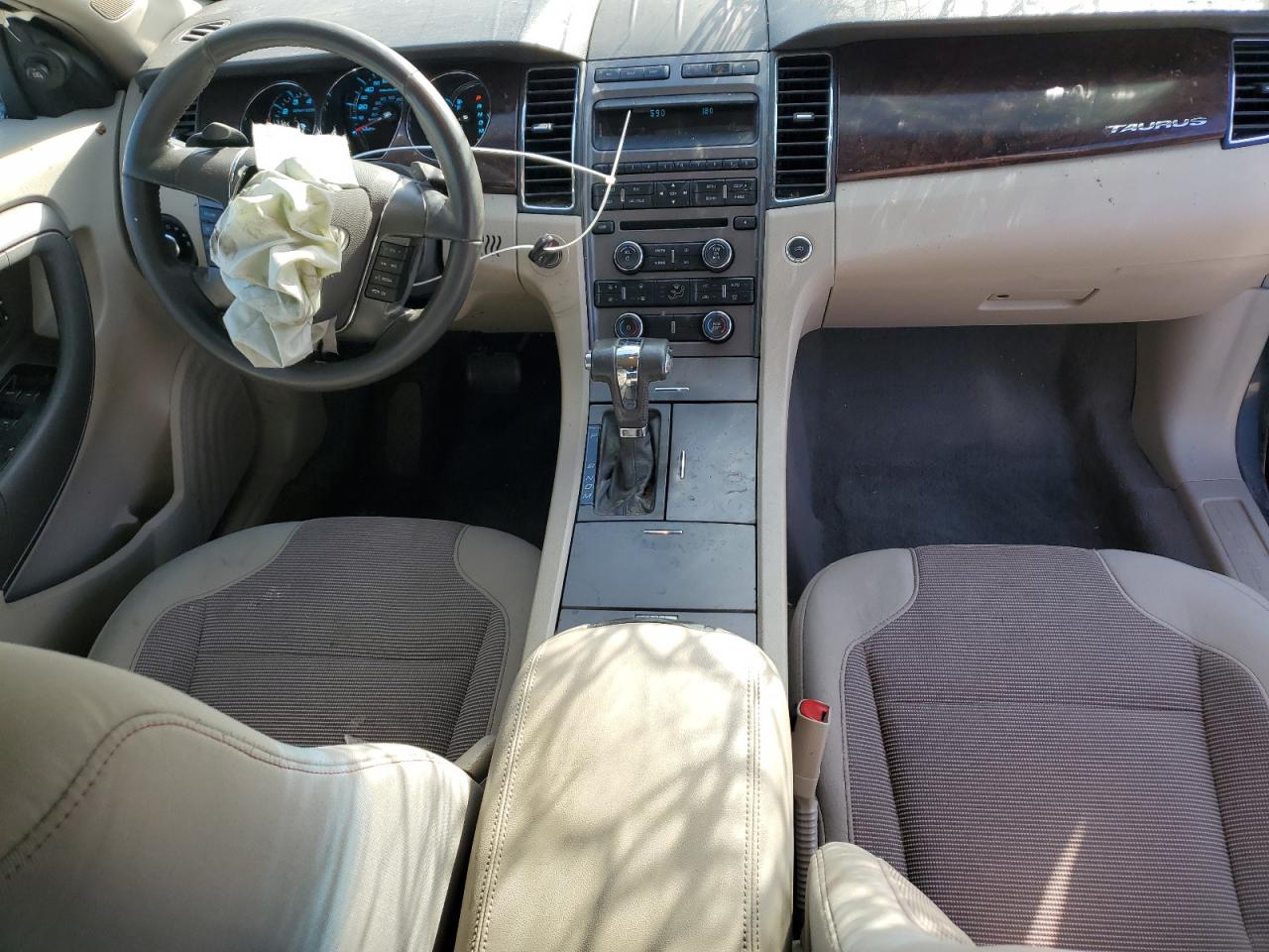 1FAHP2EW0AG107376 2010 Ford Taurus Sel