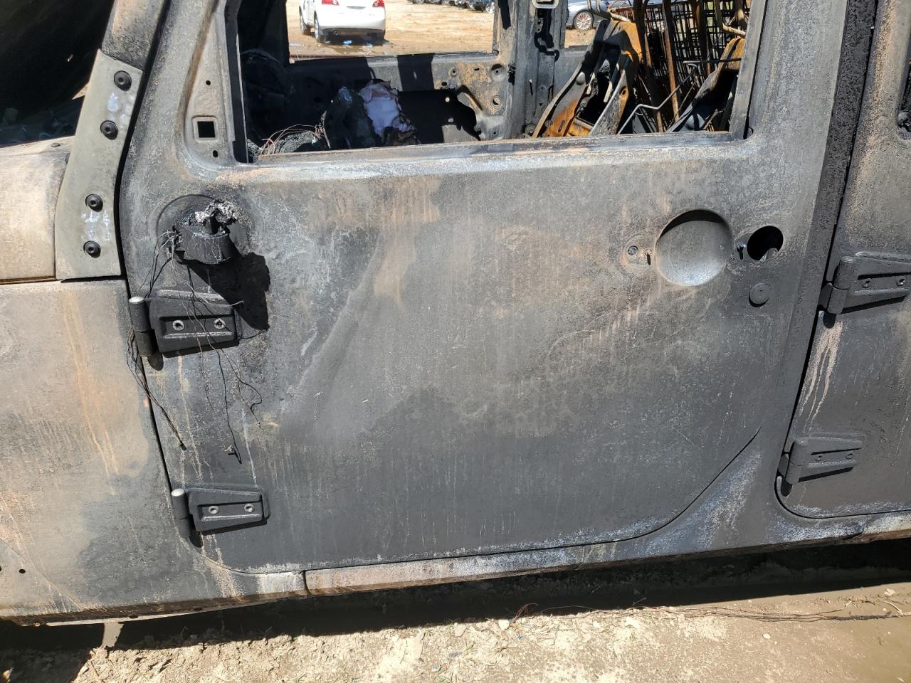 1C4BJWDG6GL143706 2016 Jeep Wrangler Unlimited Sport