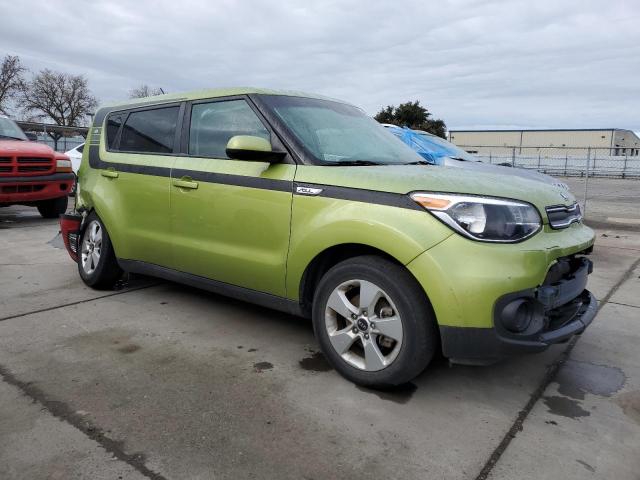 VIN KNDJN2A28J7900607 2018 KIA SOUL no.4