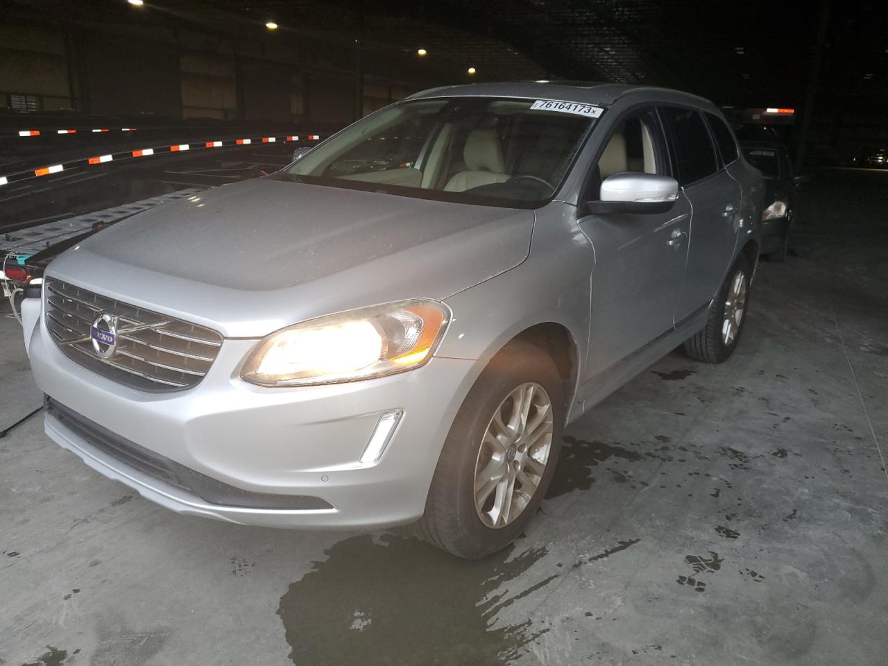 Lot #2394801242 2016 VOLVO XC60 T5 PR