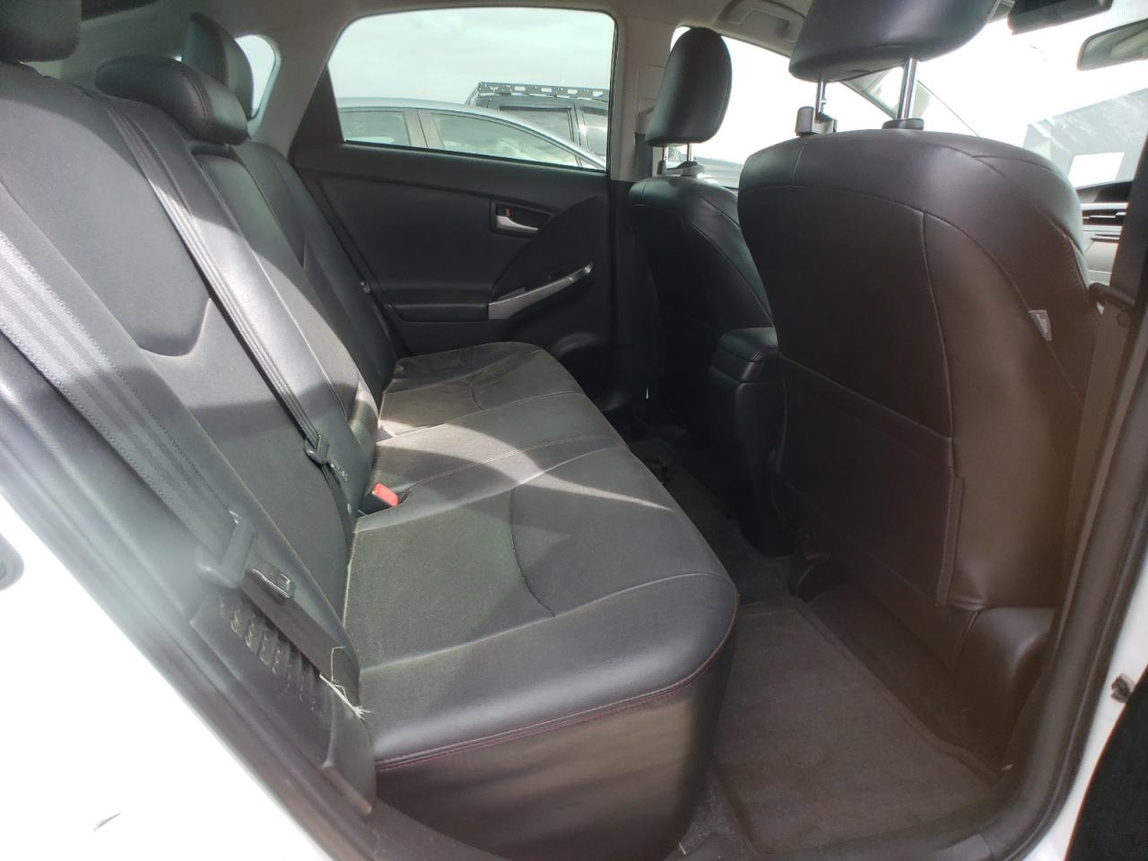 JTDKN3DU7D5575648 2013 Toyota Prius