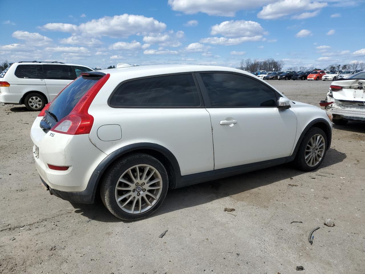 2012 Volvo C30 T5 vin: YV1672MK6C2265134