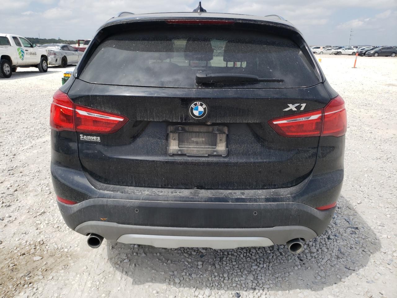 WBXHU7C39H5H37692 2017 BMW X1 Sdrive28I