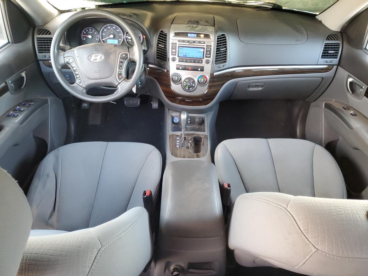 5XYZG3AB8BG069603 2011 Hyundai Santa Fe Gls