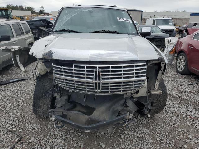 2011 Lincoln Navigator VIN: 5LMJJ2H5XBEJ08203 Lot: 46757324