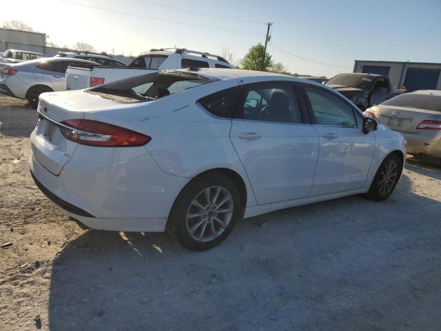 VIN 3FA6P0H73HR316677 2017 Ford Fusion, SE no.3