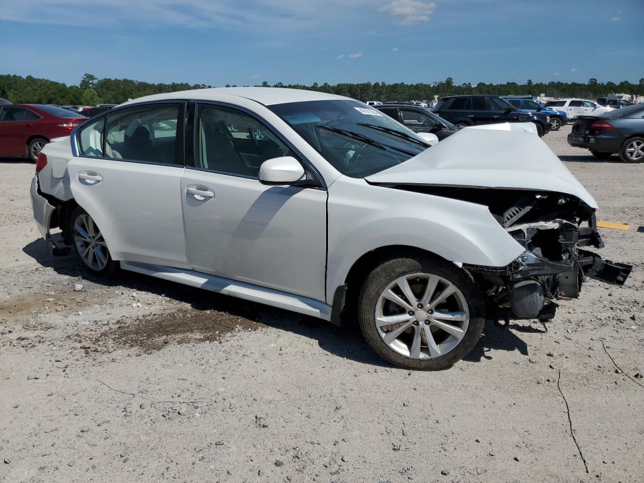 4S3BMCC67E3012067 2014 Subaru Legacy 2.5I Premium