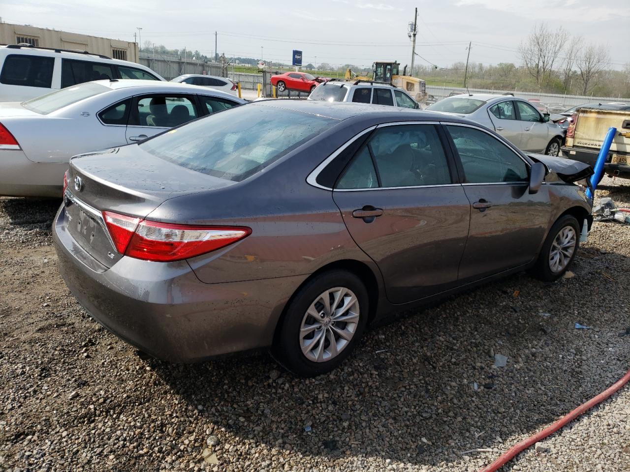 Lot #2455405681 2015 TOYOTA CAMRY LE