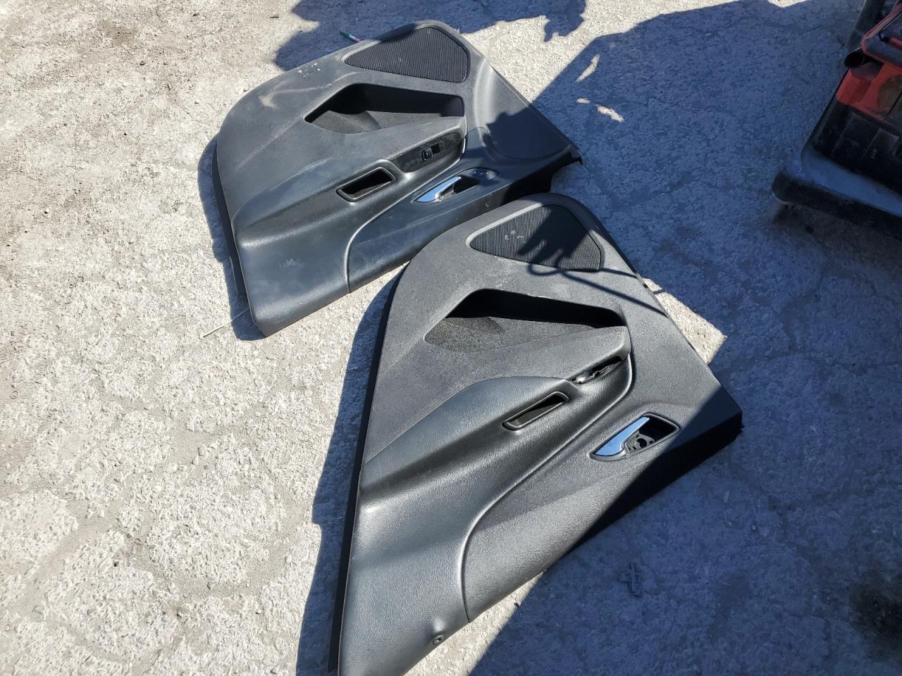 3GNAXKEV9KS625158 2019 Chevrolet Equinox Lt