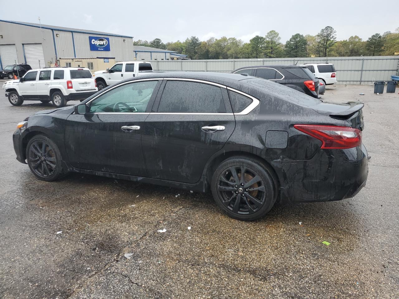 2018 Nissan Altima 2.5 vin: 1N4AL3AP5JC215730