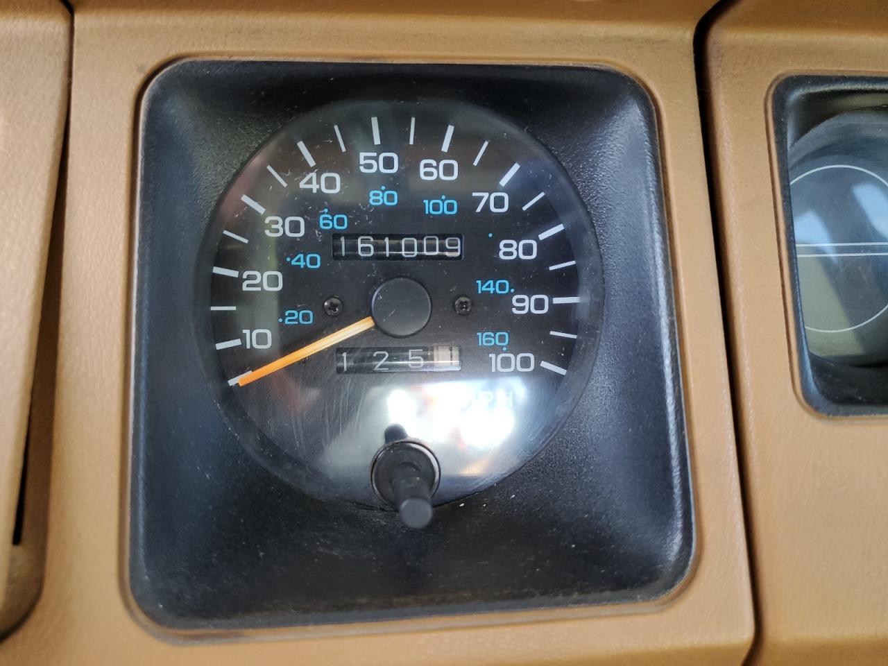 1J4FY19P2SP316321 1995 Jeep Wrangler / Yj S