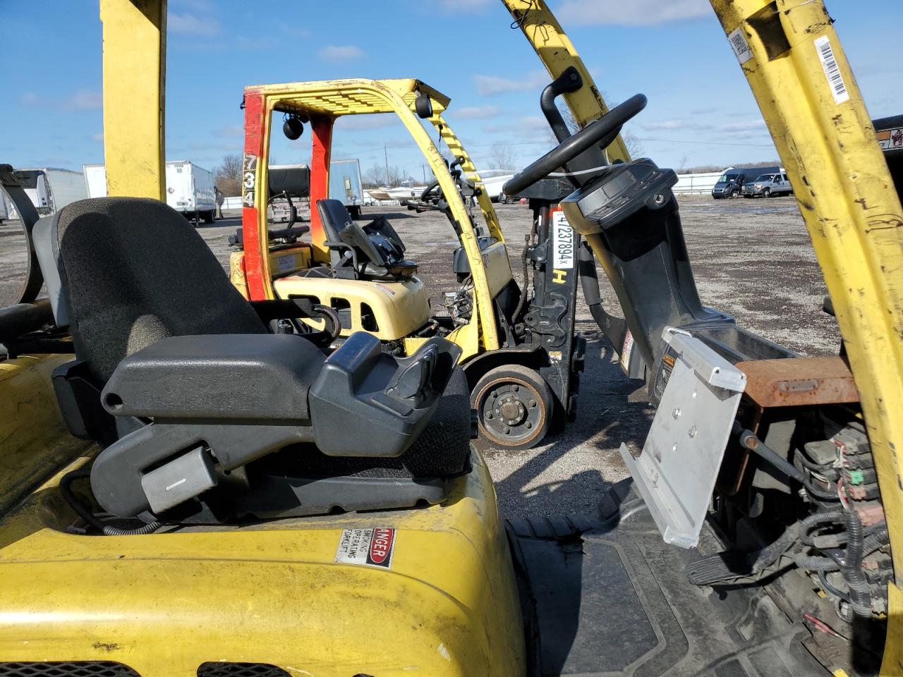 Lot #3242791963 2008 HYST FORKLIFT