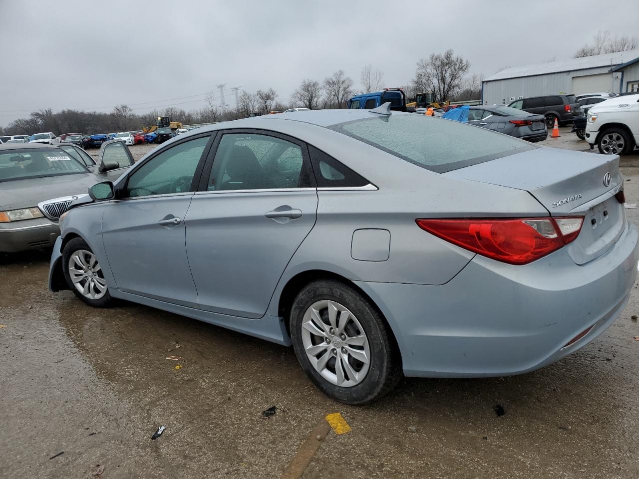 5NPEB4AC2BH047861 2011 Hyundai Sonata Gls