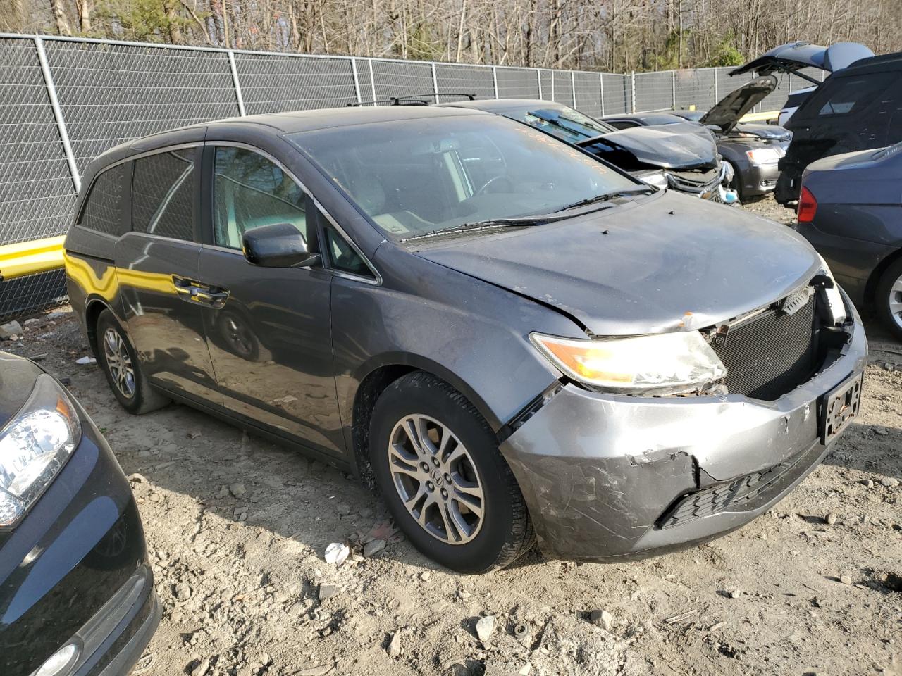 5FNRL5H60CB010991 2012 Honda Odyssey Exl