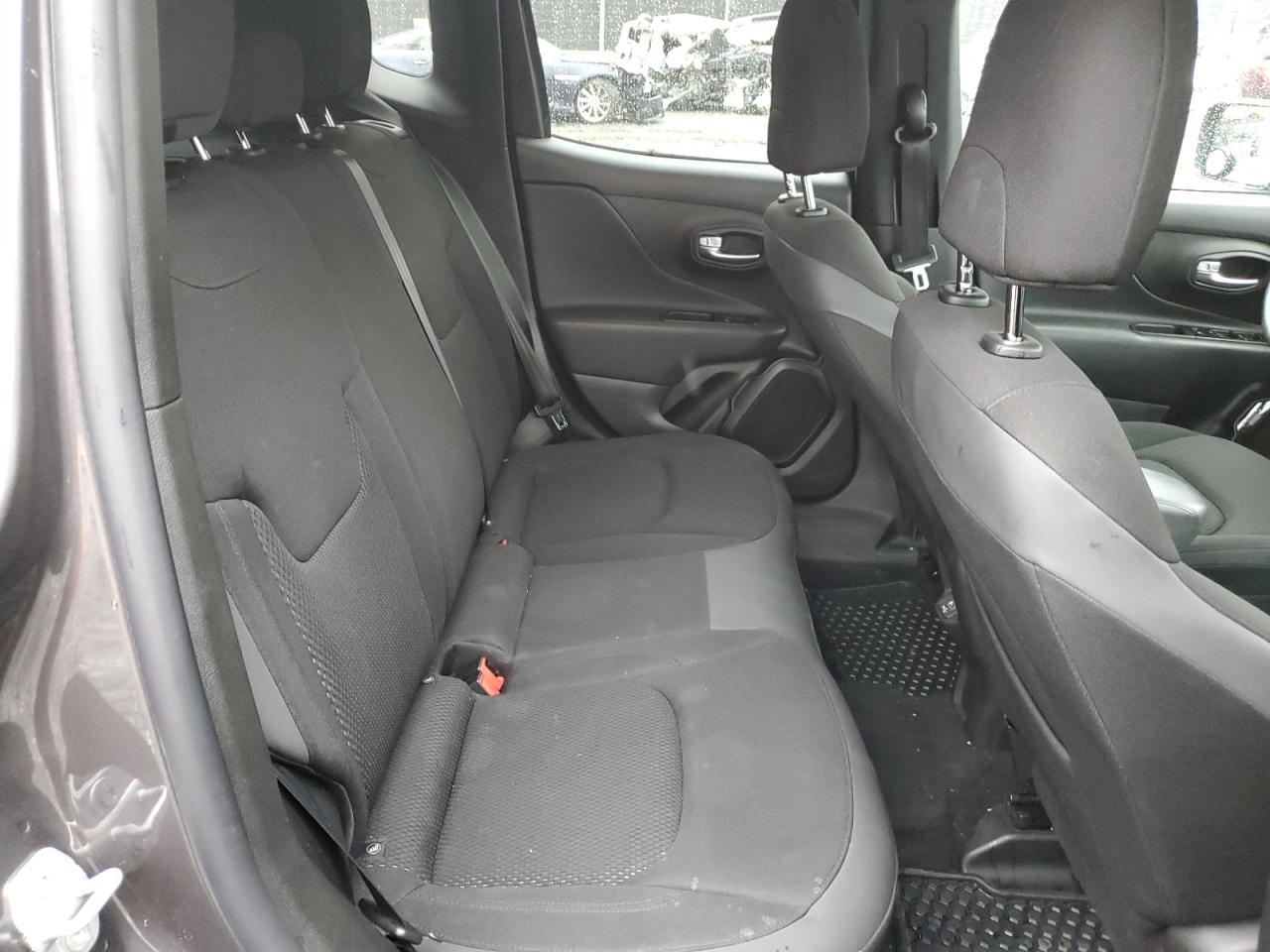 ZACNJBBB1LPL23336 2020 Jeep Renegade Latitude