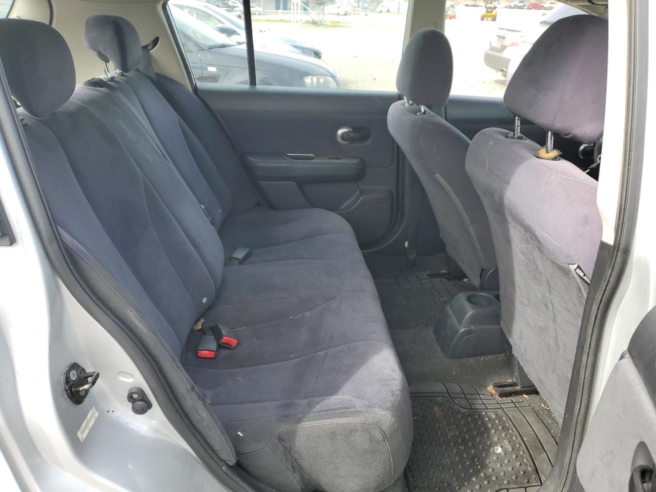 3n1bc13e47l383244 3N1BC13E47L383244 2007 Nissan Versa S