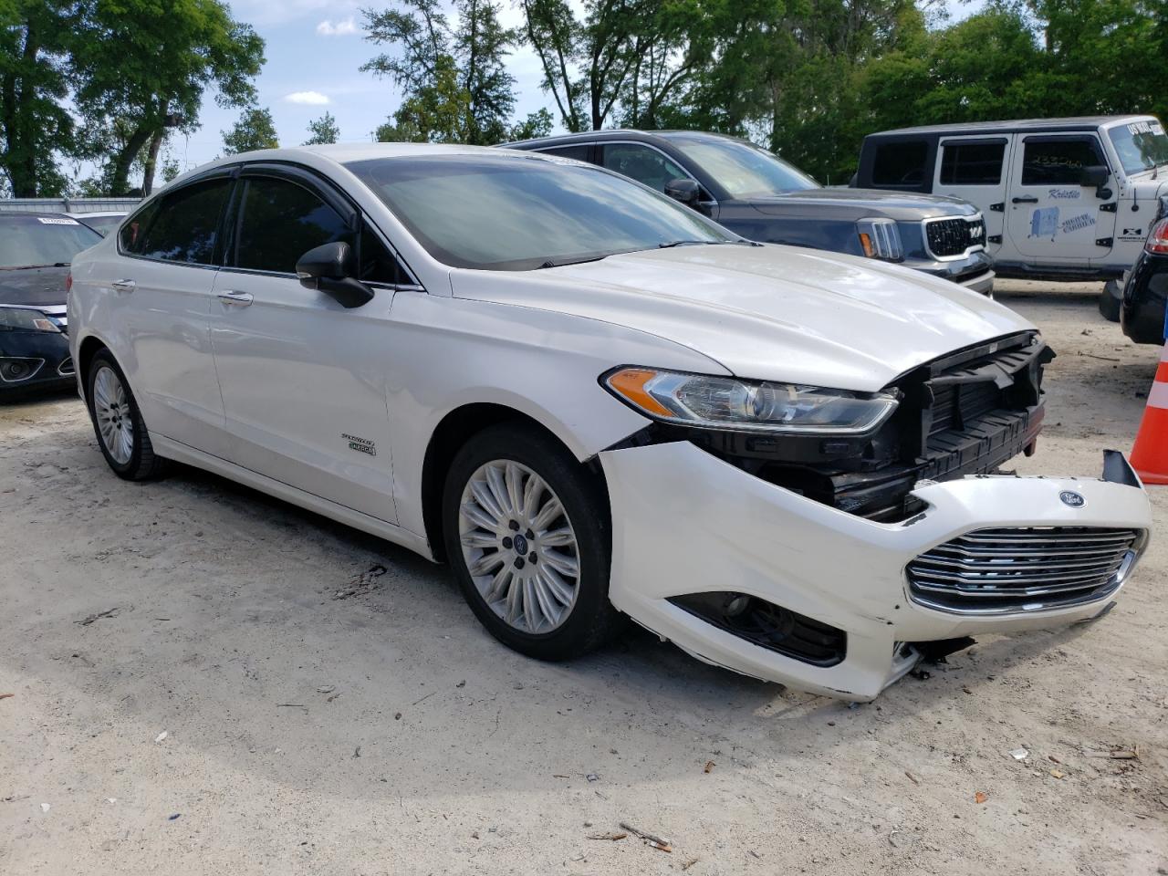 3FA6P0SU7ER265386 2014 Ford Fusion Titanium Phev