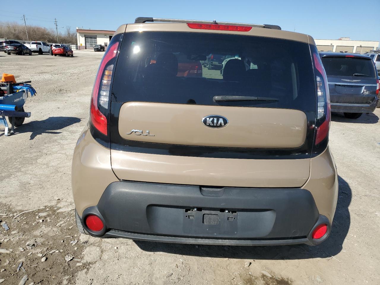 KNDJN2A21G7290378 2016 Kia Soul