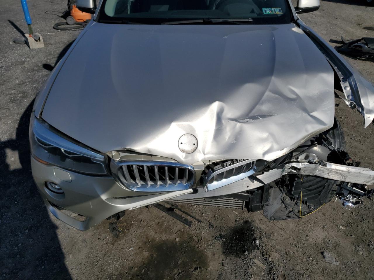 5UXWX9C5XH0T14427 2017 BMW X3 xDrive28I