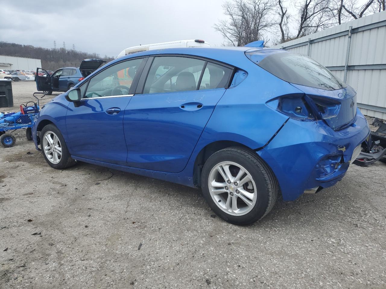 3G1BE6SM2JS653624 2018 Chevrolet Cruze Lt