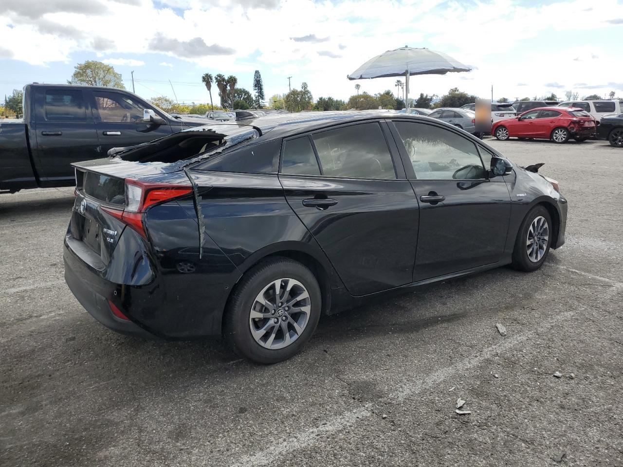 JTDKARFU2L3112094 2020 Toyota Prius L