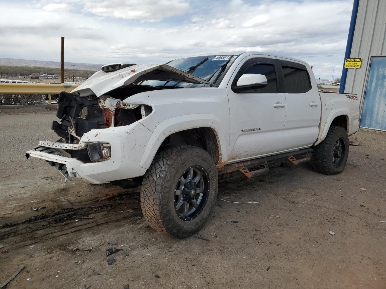  Salvage Toyota Tacoma