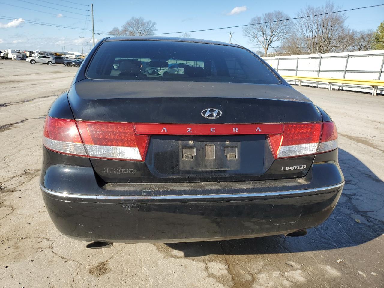 KMHFC46F56A058270 2006 Hyundai Azera Se