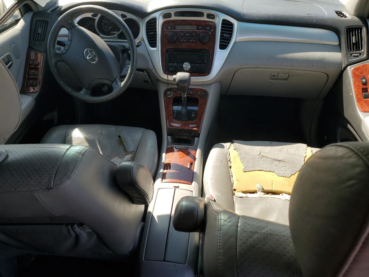 JTEDP21A250058176 2005 Toyota Highlander Limited