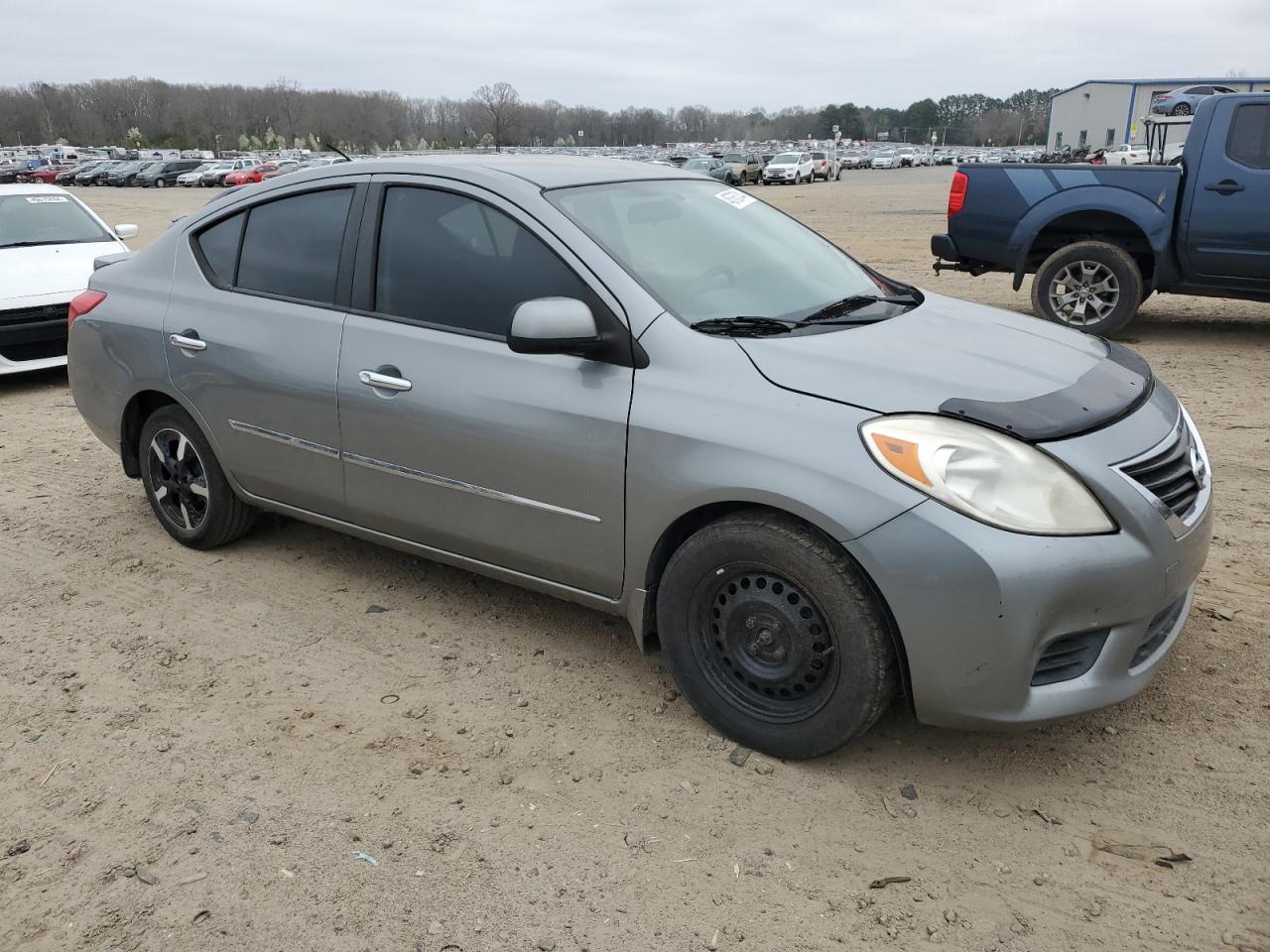 2013 Nissan Versa S vin: 3N1CN7AP6DL843974