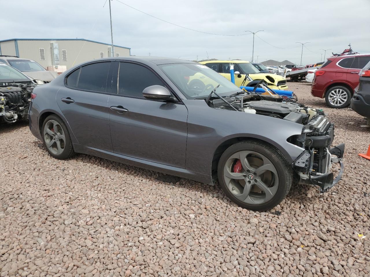 ZARFAEBN0H7555813 2017 Alfa Romeo Giulia