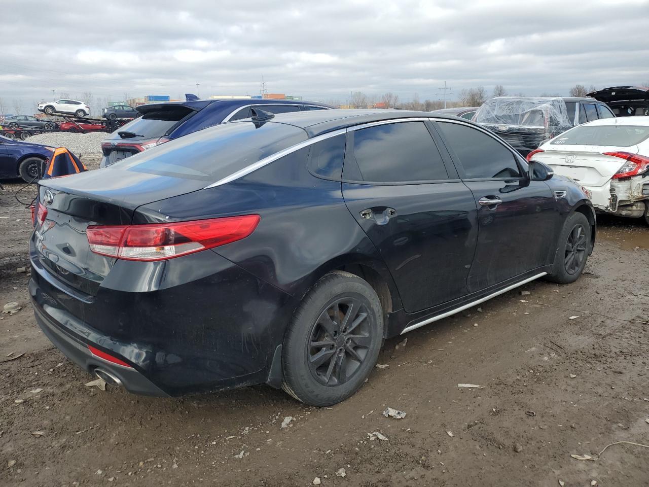 5XXGT4L32GG115582 2016 Kia Optima Lx