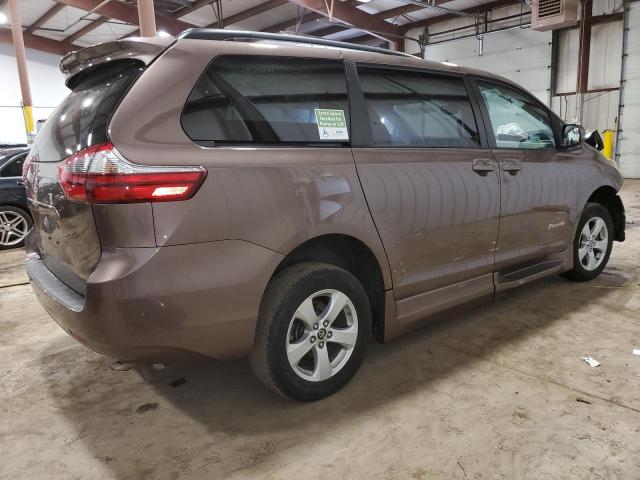 2020 Toyota Sienna - Image 3