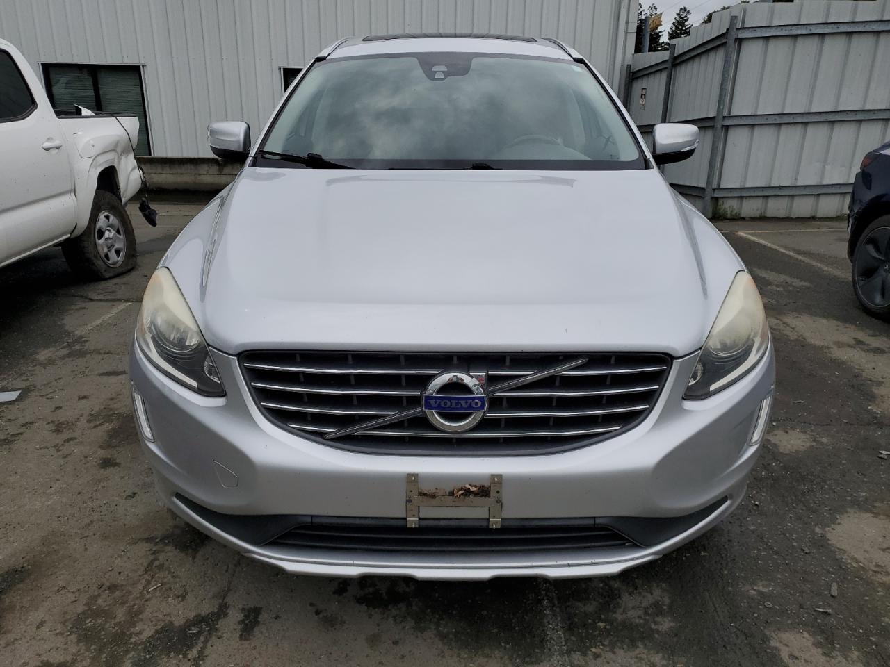 YV440MDB0F2597956 2015 Volvo Xc60 T5 Premier