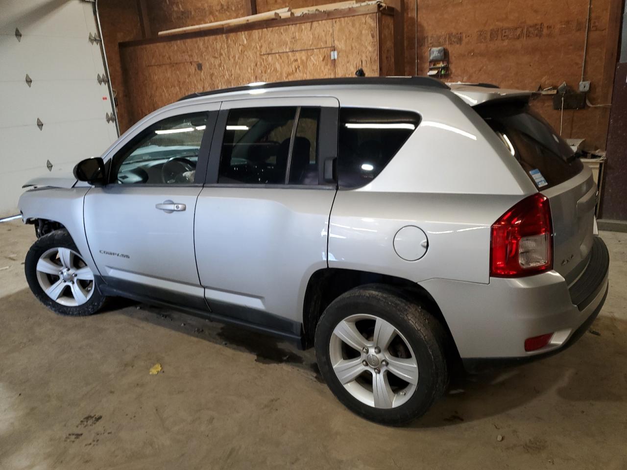 1J4NF1FB0BD161487 2011 Jeep Compass Sport