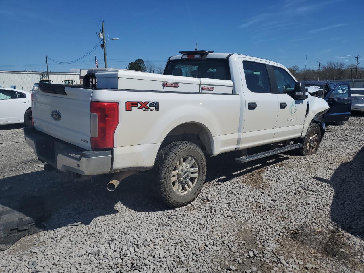 FORD F-250 SUPER DUTY