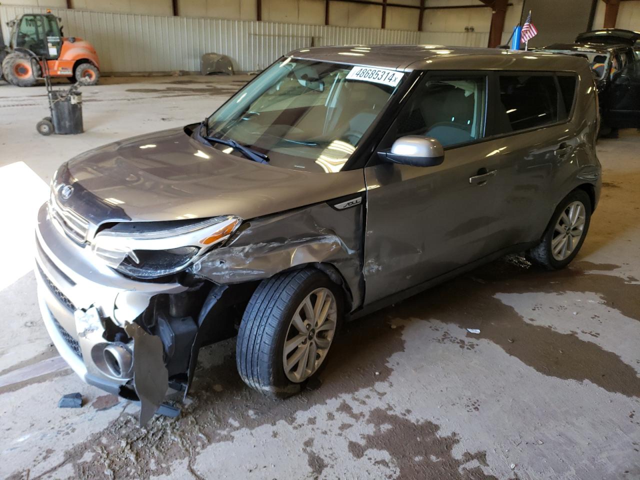 KNDJP3A54K7633946 2019 Kia Soul +