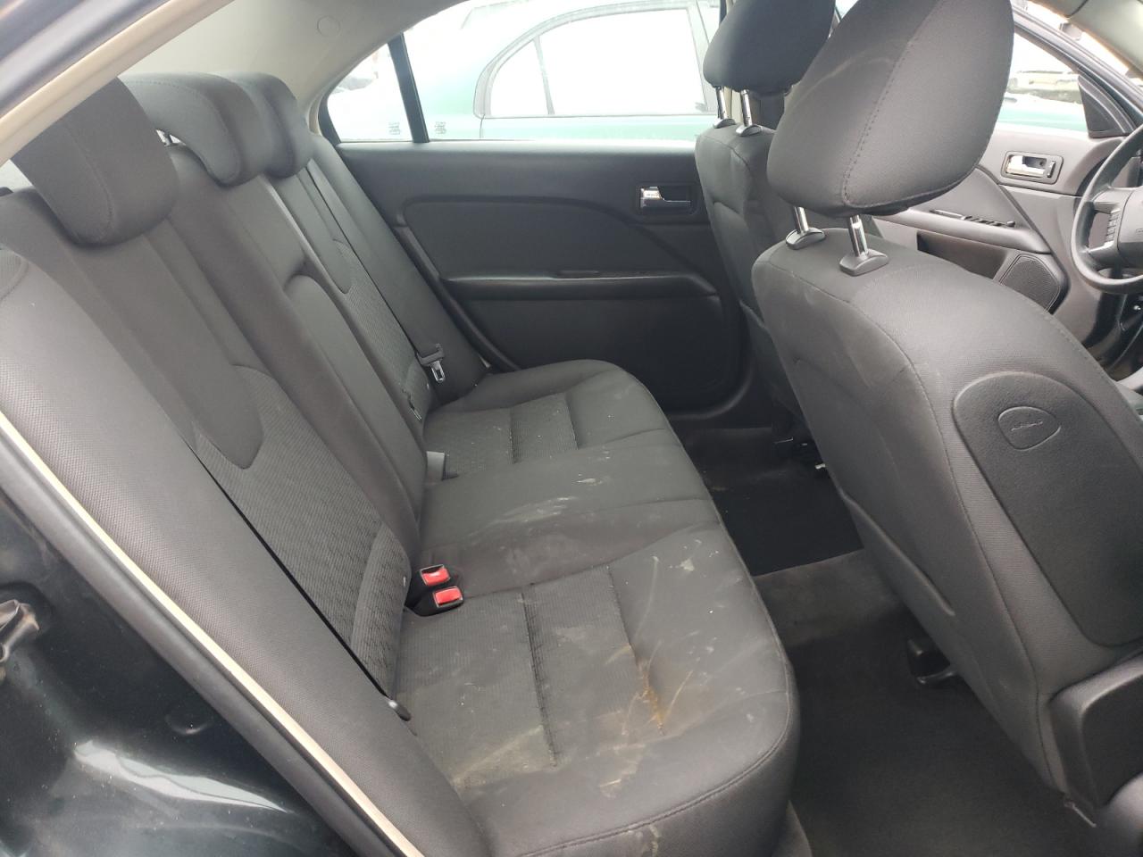 3FAHP0HA0AR390021 2010 Ford Fusion Se