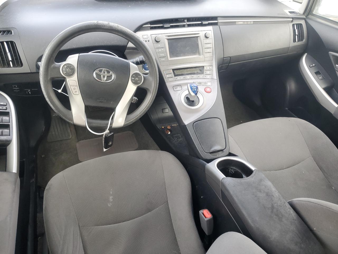 JTDKN3DU4F1945321 2015 Toyota Prius