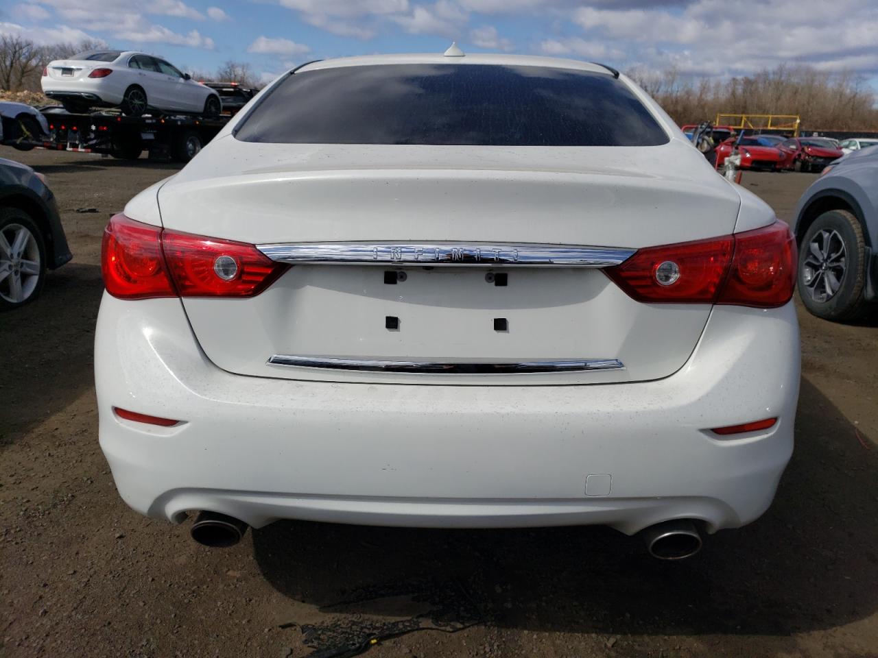 JN1BV7AR8EM697971 2014 Infiniti Q50 Base