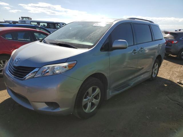 Lot #2487840547 2012 TOYOTA SIENNA LE salvage car