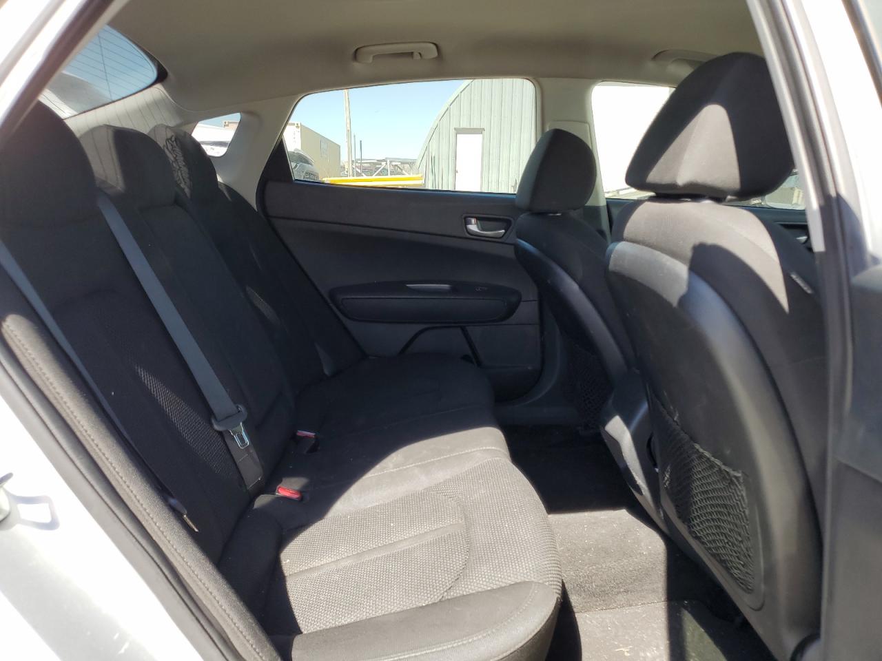 5XXGT4L35KG337624 2019 Kia Optima Lx